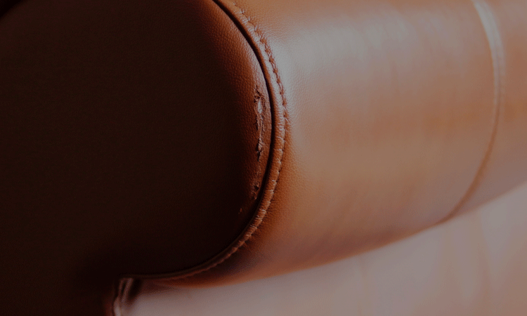 皮製ソファの傷補修