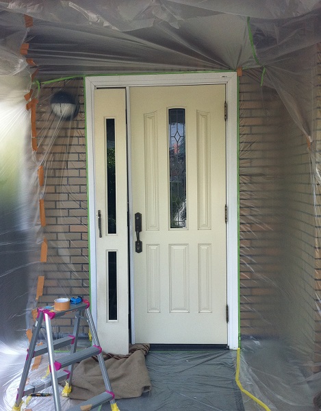 白色玄関ドア再塗装